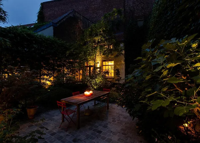 Pauline Loveling Apartment With Quiet Garden And 2 Bathrooms