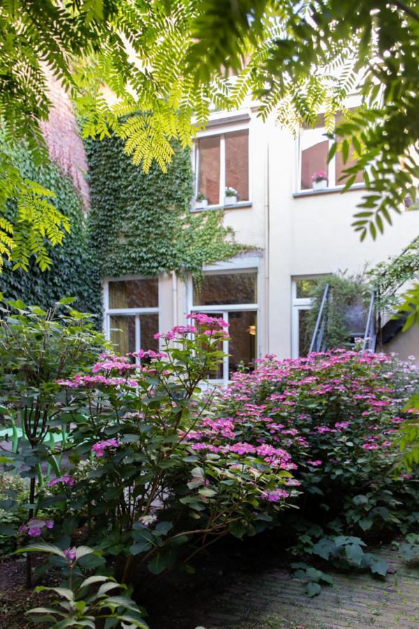 Pauline Loveling With Quiet Garden And 2 Bathrooms * Anversa