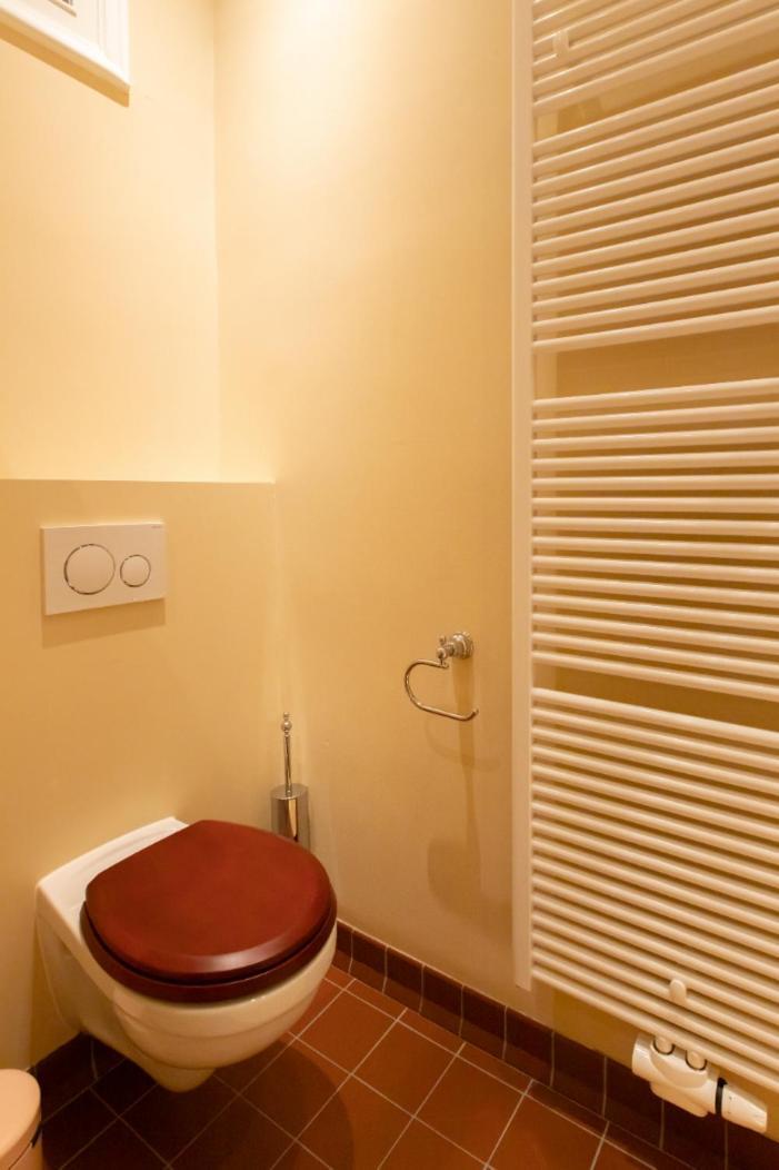 Pauline Loveling With Quiet Garden And 2 Bathrooms Appartamento Anversa